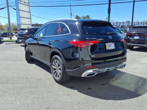 Used 2024 Mercedes-Benz GLC 300 GLC 300 image 6