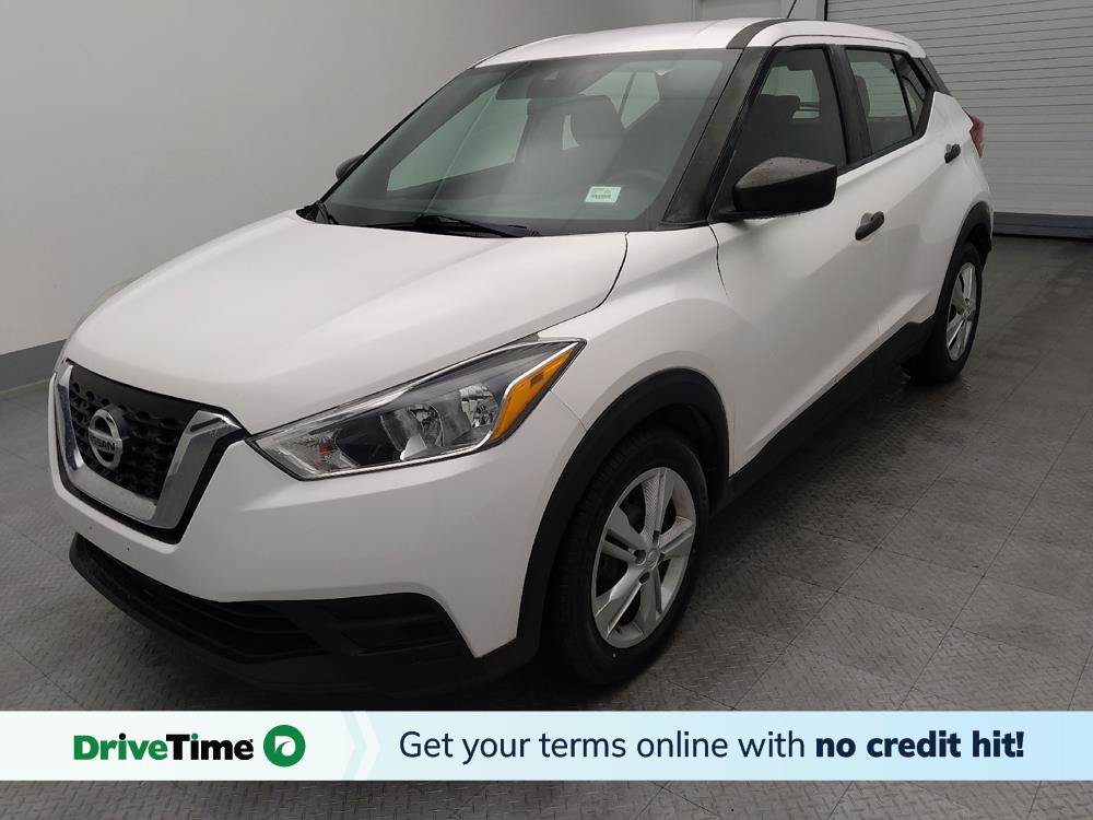 Used 2020 Nissan Kicks S FWD image 1
