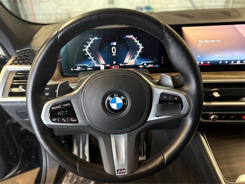 Used 2024 BMW X6 xDrive40i image 23