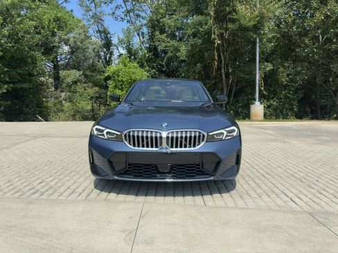 Used 2025 BMW 330i Sedan w/ M Sport Package RWD image 53