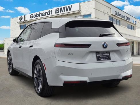 New 2026 BMW iX xDrive45 w/ Premium Package image 7