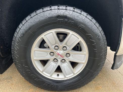 Used 2014 GMC Sierra 1500 SLE w/ SLE Value Package RWD image 16