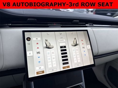 Used 2024 Land Rover Range Rover Long Wheelbase Autobiography image 17