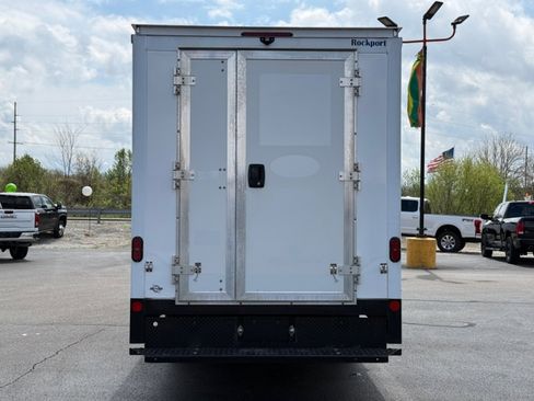 Used 2023 Chevrolet Express 3500 w/ Power Convenience Package image 7