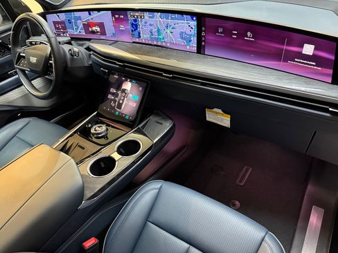 New 2025 Cadillac Escalade IQ Sport 2 image 58