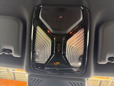 Certified 2023 BMW X4 xDrive30i w/ Premium Package image 28