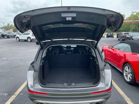 Used 2022 Lincoln Corsair AWD w/ Equipment Group 101A image 23