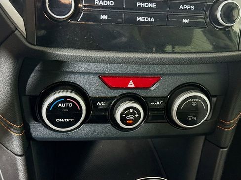 Used 2021 Subaru Crosstrek 2.0i Premium image 14