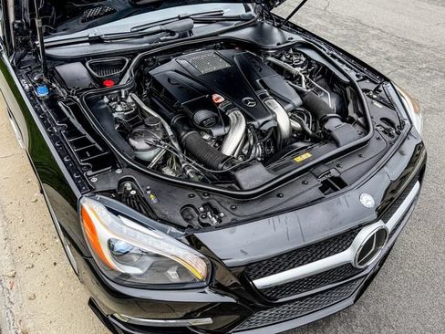 Used 2013 Mercedes-Benz SL 550 image 11