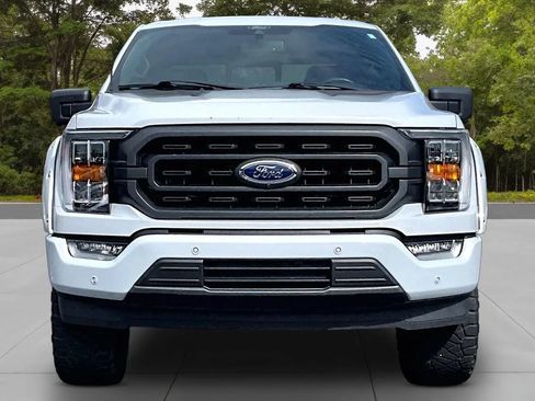 Used 2022 Ford F150 XLT w/ Equipment Group 302A High RWD image 3