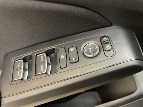 Used 2025 Honda Civic Sport image 17