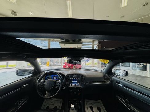 Used 2022 Chrysler 300 S RWD image 36