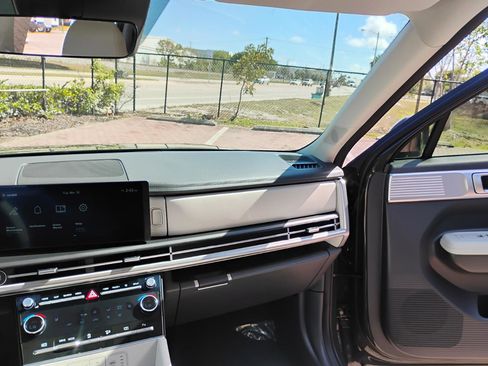 Used 2024 Hyundai Santa Fe SEL image 63