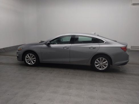 Used 2025 Chevrolet Malibu LT FWD image 3