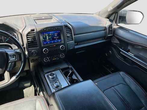 Used 2020 Ford Expedition Limited w/ Equipment Group 303A AWD/4WD image 25