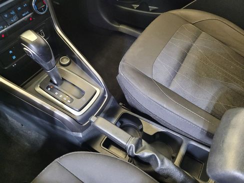 Used 2021 Ford EcoSport SE FWD image 26
