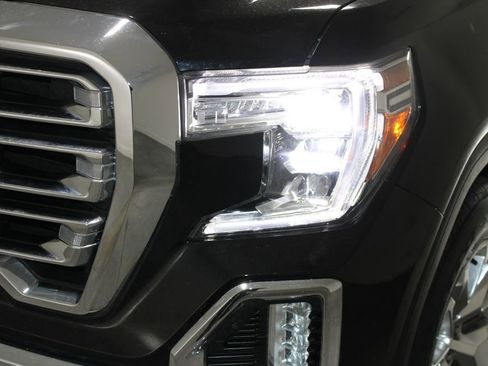 Used 2020 GMC Sierra 1500 SLT w/ SLT Premium Package image 58
