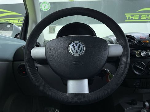 Used 2005 Volkswagen Beetle GLS image 19
