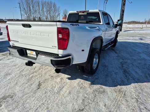 Used 2021 Chevrolet Silverado 3500 LTZ w/ LTZ Plus Package image 5