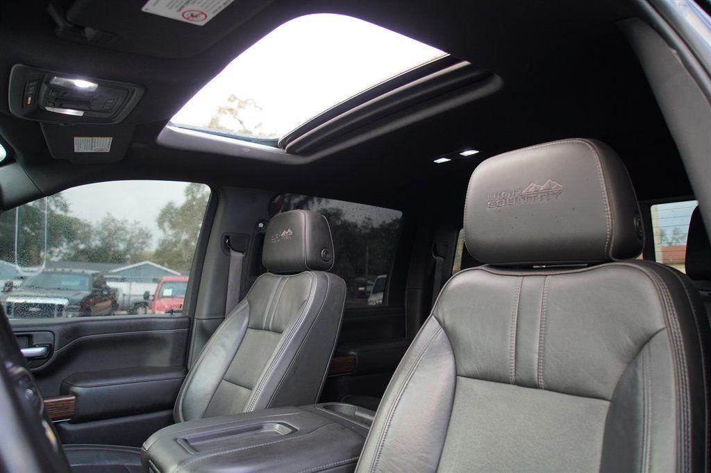 Used 2021 Chevrolet Silverado 3500 High Country w/ LPO, Hitch Package AWD/4WD image 6