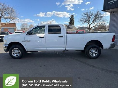 Used 2014 RAM 2500 Tradesman w/ Chrome Appearance Group image 8