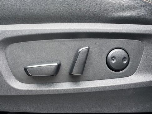 Used 2023 Nissan Pathfinder Rock Creek AWD/4WD image 15