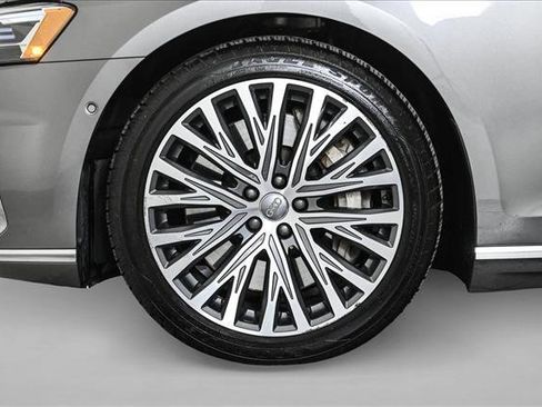 Used 2020 Audi A8 L 3.0T image 25