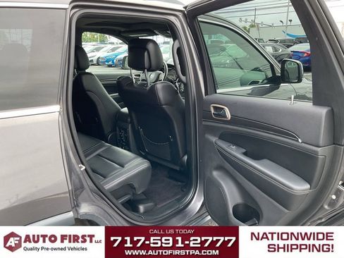 Used 2017 Jeep Grand Cherokee Limited AWD/4WD image 14