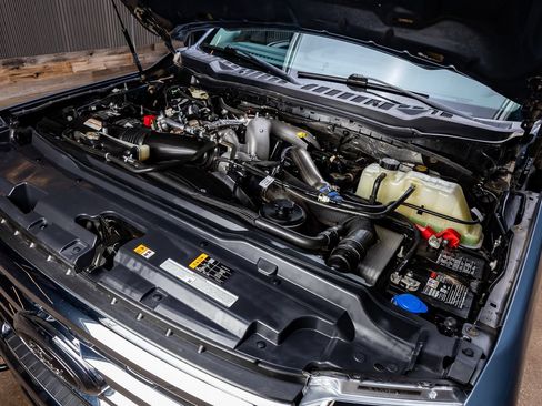 Used 2023 Ford F350 Lariat AWD/4WD image 38