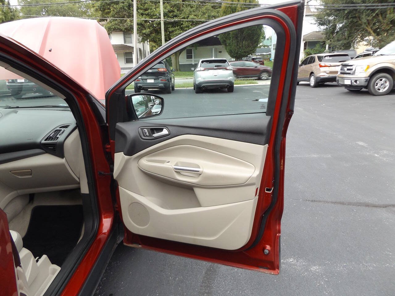 Used 2014 Ford Escape SE FWD image 27
