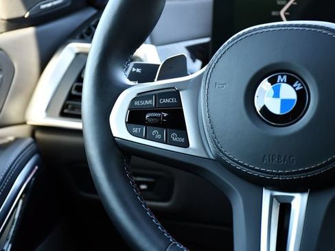 Used 2026 BMW X6 M60i AWD/4WD image 28