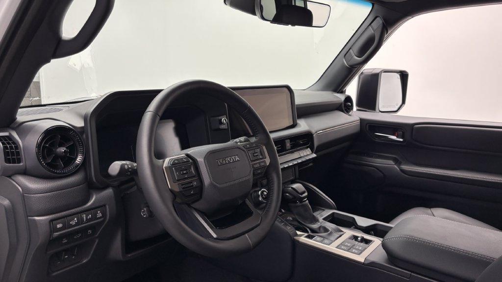 Used 2027 Toyota Land Cruiser AWD/4WD image 12