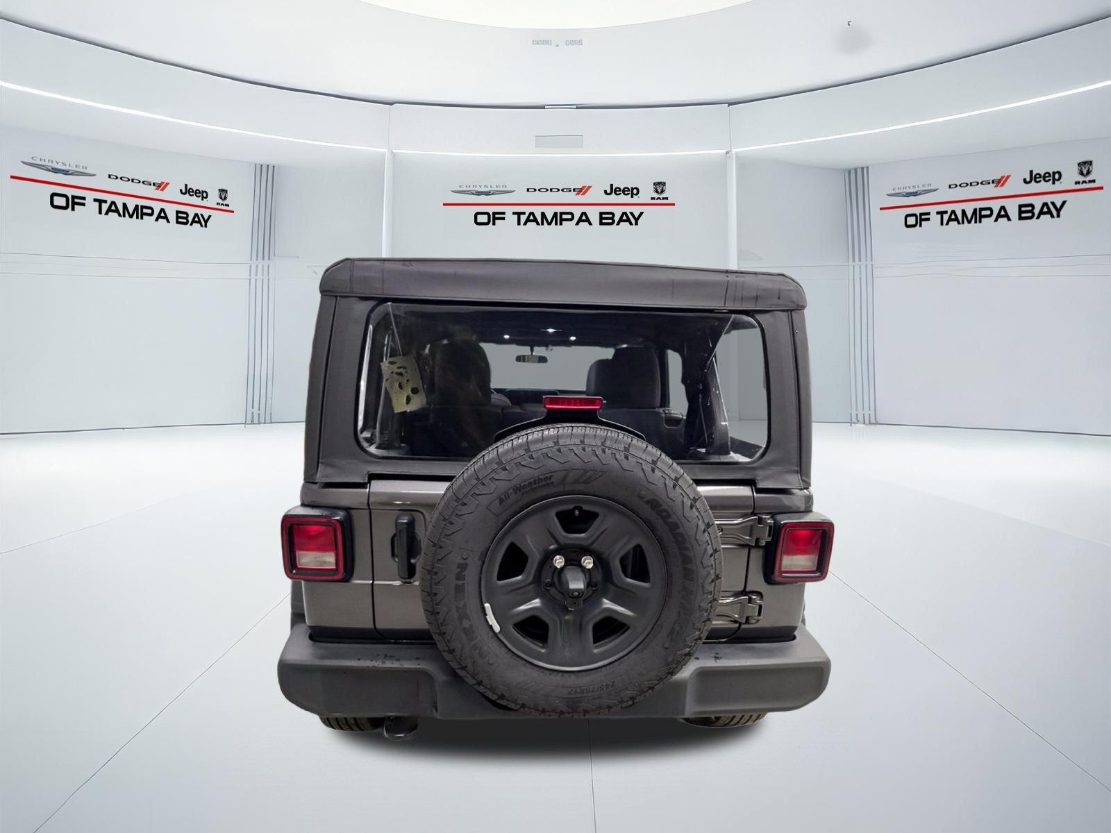 Used 2025 Jeep Wrangler Unlimited Sport AWD/4WD image 5