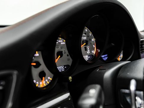 Used 2019 Porsche 911 GT3 RS RWD image 47