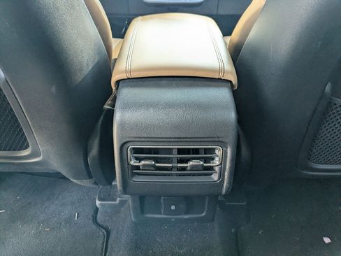 Used 2022 Lincoln Corsair Reserve image 22