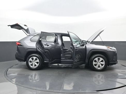 Used 2023 Toyota RAV4 LE FWD image 30
