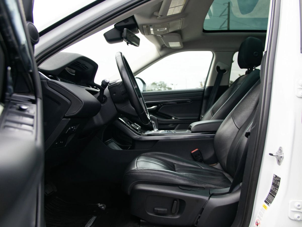 Used 2020 Land Rover Range Rover Evoque S AWD/4WD image 19