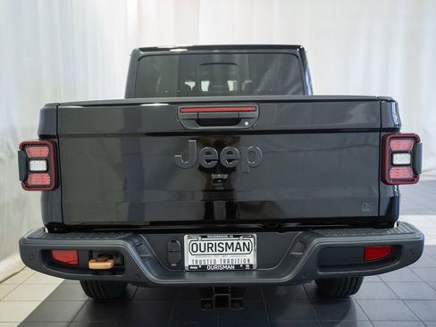 New 2026 Jeep Gladiator Sport AWD/4WD image 5