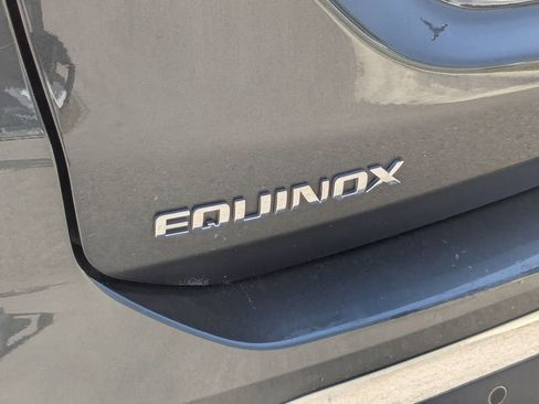 Used 2019 Chevrolet Equinox LT AWD/4WD image 12