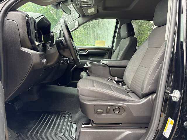 Certified 2025 Chevrolet Silverado 1500 LT AWD/4WD image 35