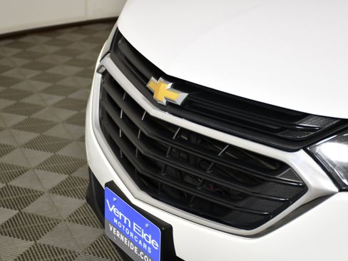 Used 2021 Chevrolet Equinox LT AWD/4WD image 11