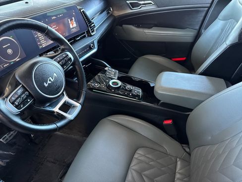 Certified 2024 Kia Sportage X-Line Prestige image 9