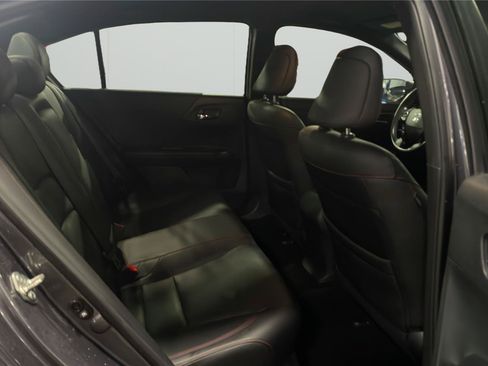 Used 2017 Honda Accord Sport Special Edition image 13