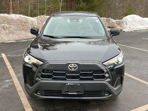 Used 2026 Toyota Corolla Cross L image 8