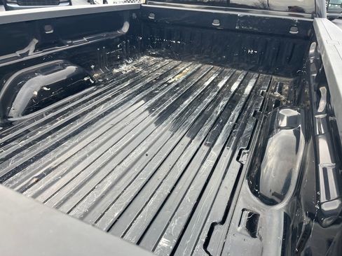 Used 2015 Chevrolet Silverado 3500 LT image 25