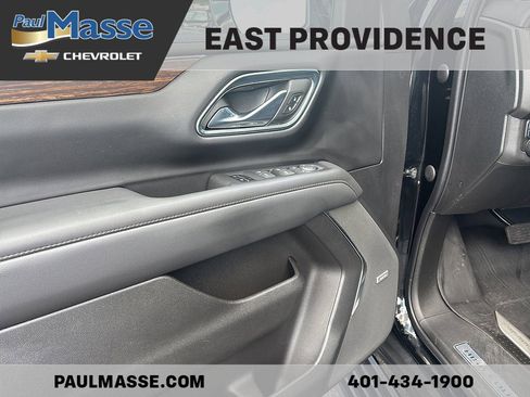 Used 2023 Chevrolet Tahoe High Country AWD/4WD image 11