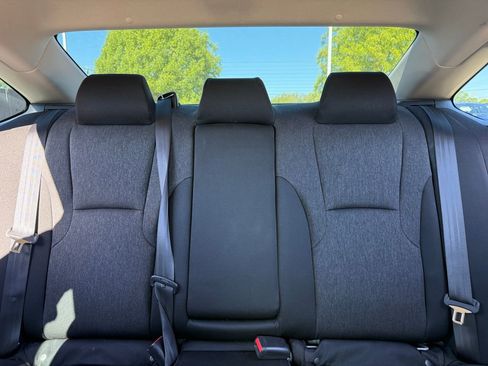 Used 2024 Honda Accord LX image 17