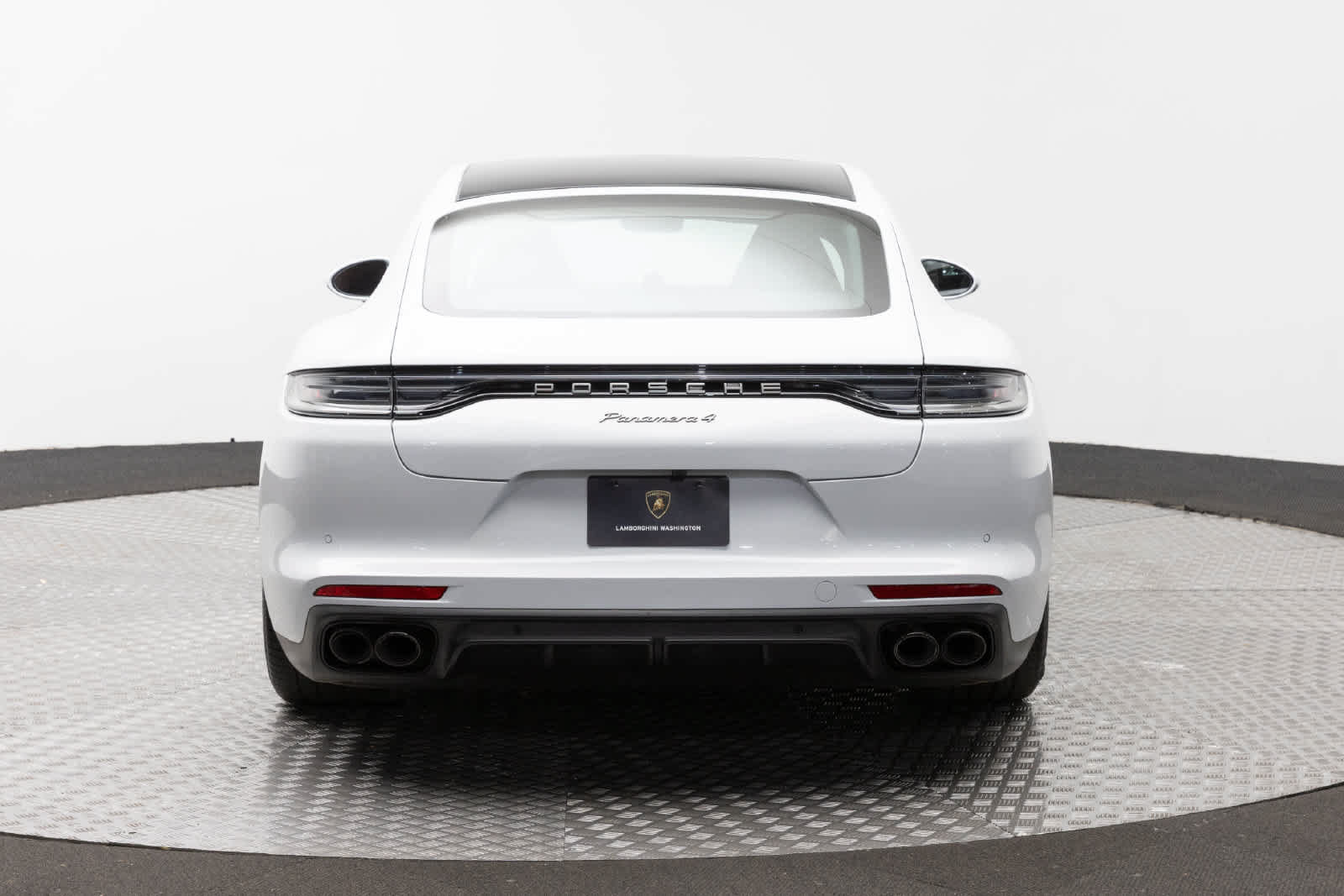 Used 2023 Porsche Panamera 4 Platinum Edition w/ Assistance Package AWD/4WD image 5