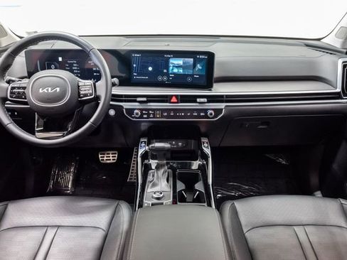 Used 2025 Kia Sorento SX FWD image 28