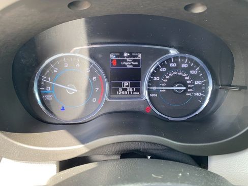 Used 2017 Subaru Forester 2.5i Limited w/ Popular Package #2 AWD/4WD image 19